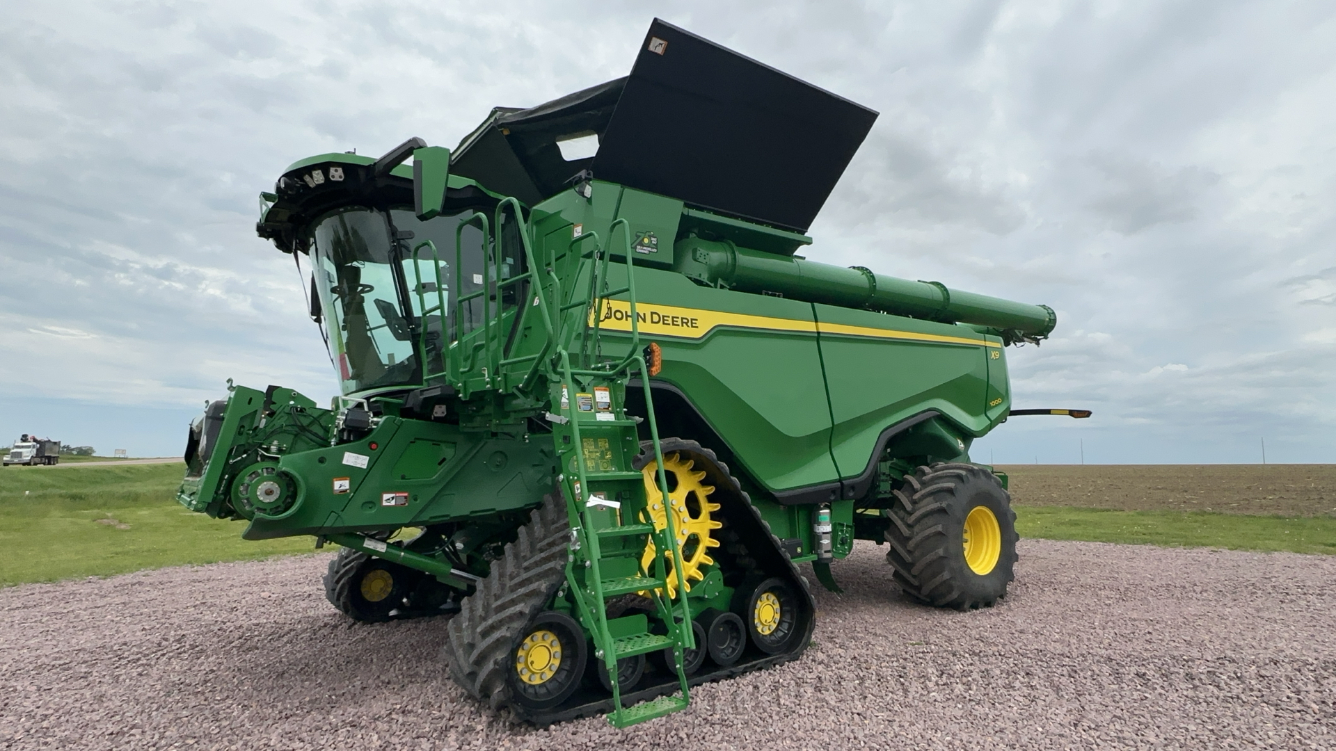 2022 John Deere X9 1000